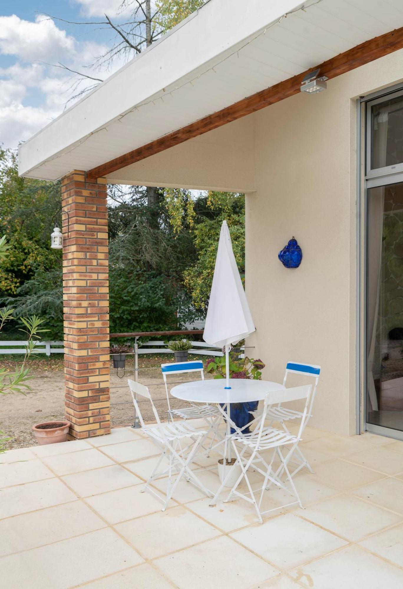 La Petite Maison Gannat Εξωτερικό φωτογραφία