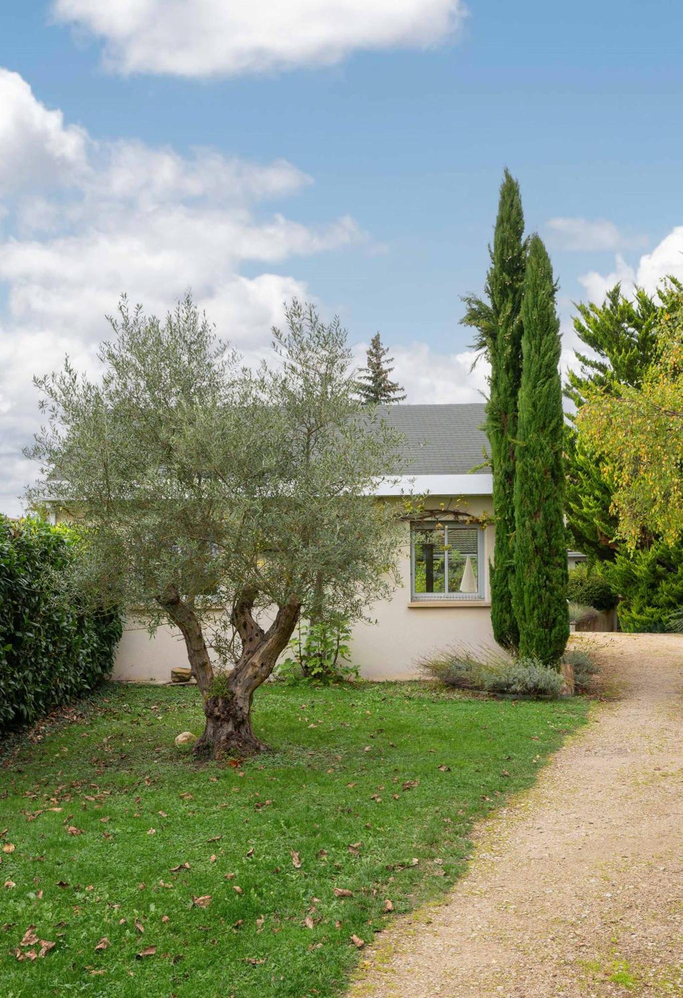 La Petite Maison Gannat Εξωτερικό φωτογραφία