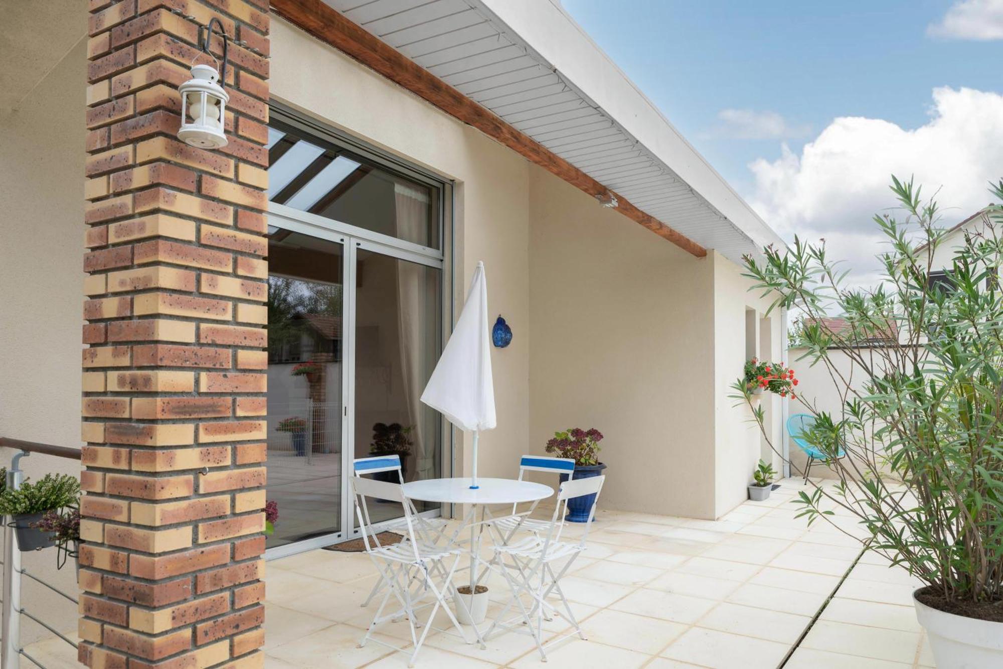 La Petite Maison Gannat Εξωτερικό φωτογραφία